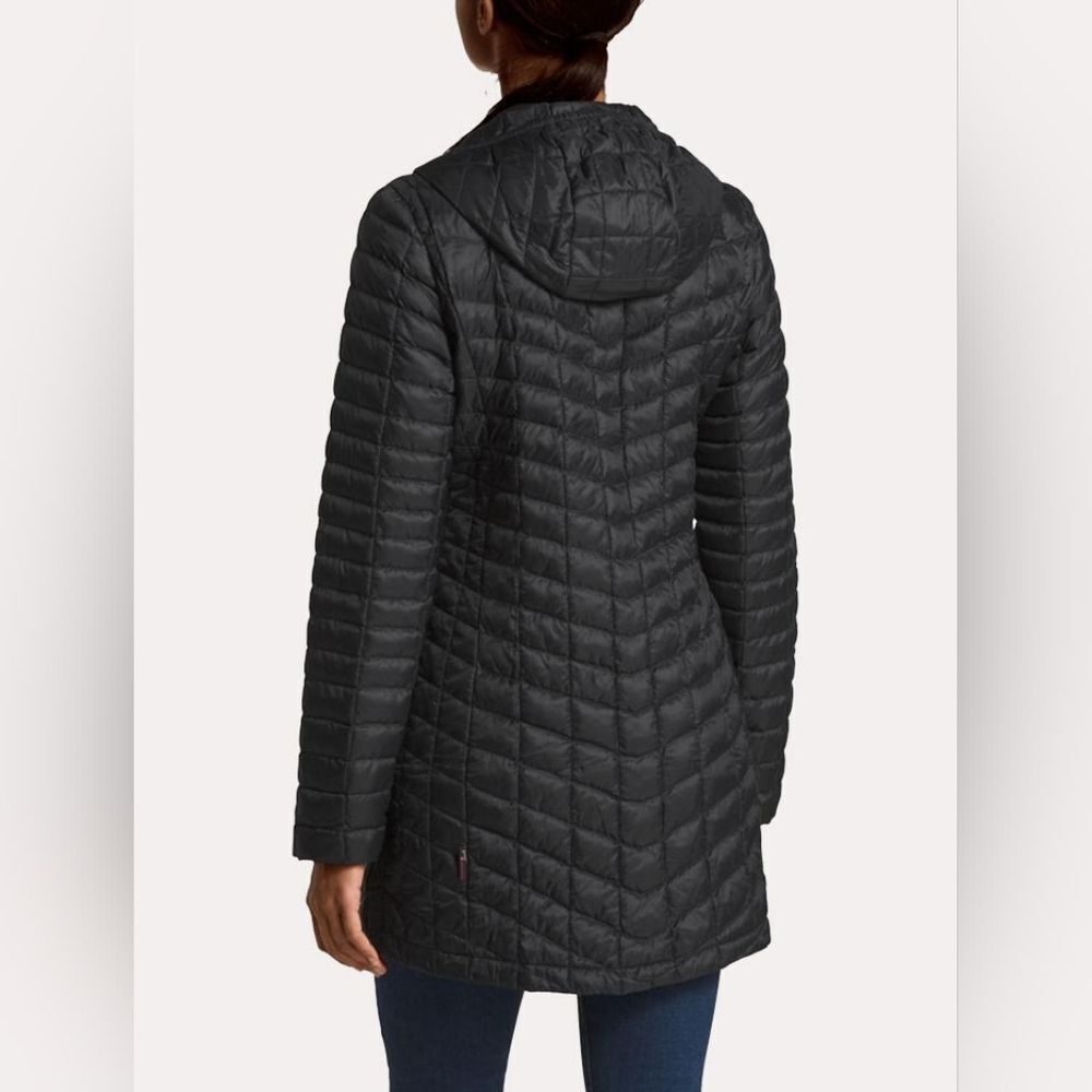 The North Face Women's Quilted Black Puffer Coat - Thermoball Parka - Picture 2 of 10